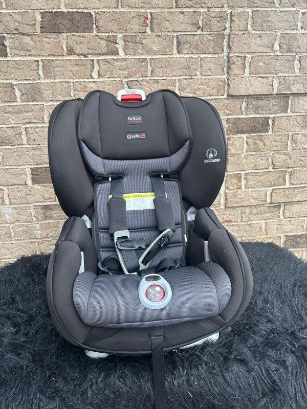 Britax Marathon ClickTight Car Seat β Great Condition