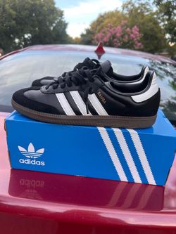 Adidas’s sambas size 9.5