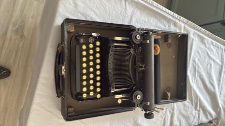 Corona typewriter