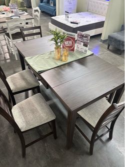 Dining table set
