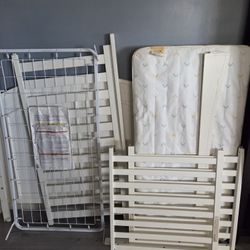 Crib & Matress 