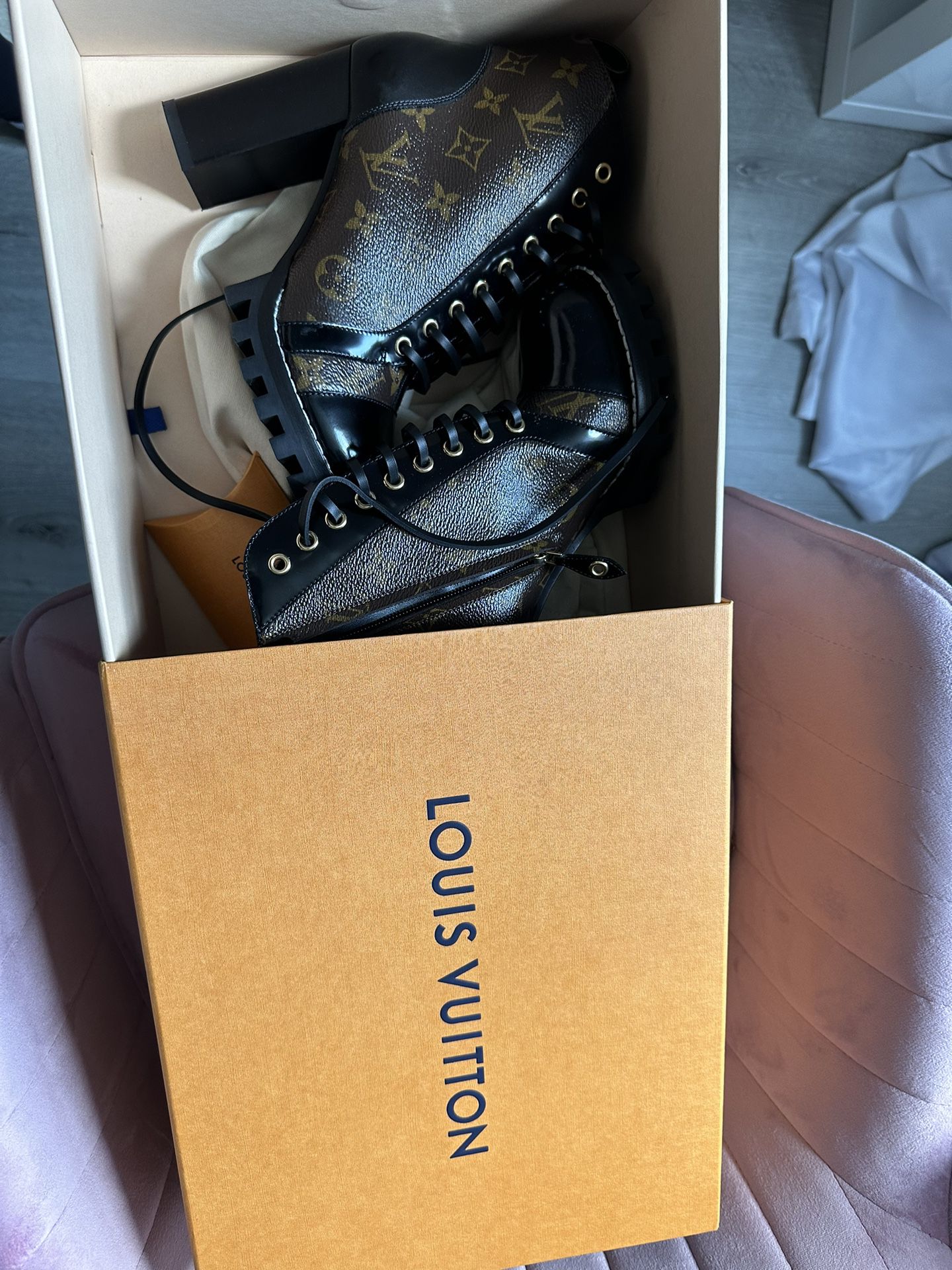 Louis Vuitton Star Trail Ankle Boots for Sale in Sunny Isles Beach