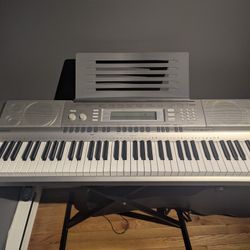 Casio WK200 Digital keyboard