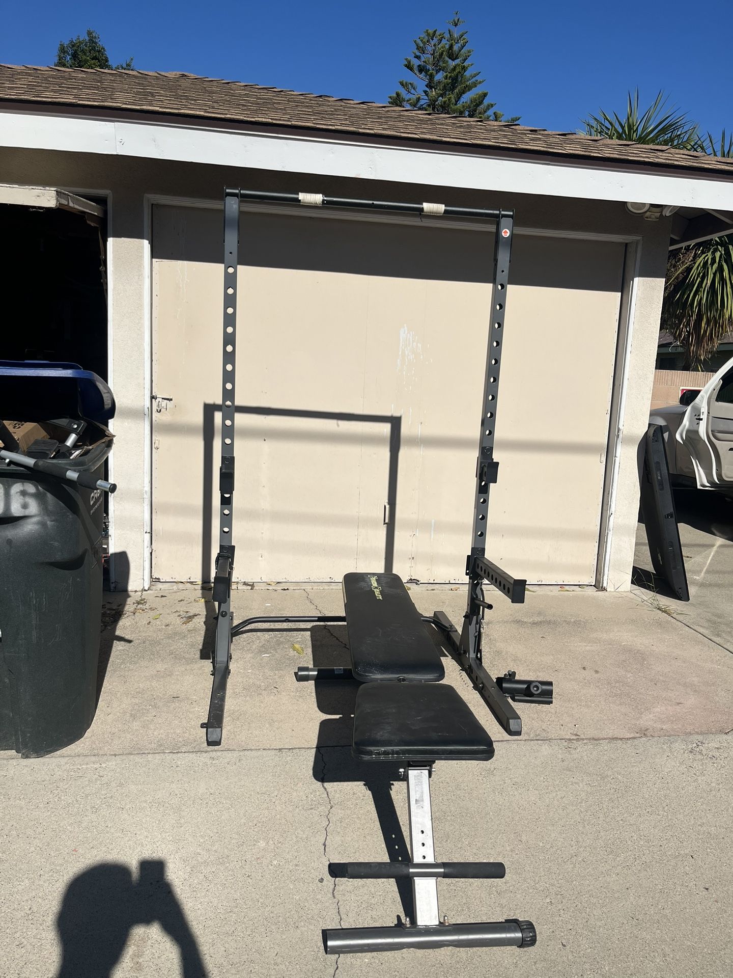 Fitness Reality Squat And Bench Press (no Weights Or Barbell)