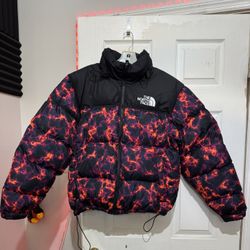 The North Face 1996 Printed Retro Nuptse - Men’s Medium - Great Condition