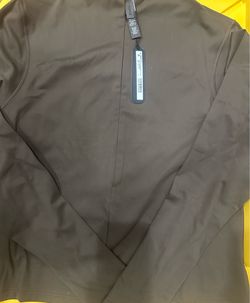 Women Nike skims shirt