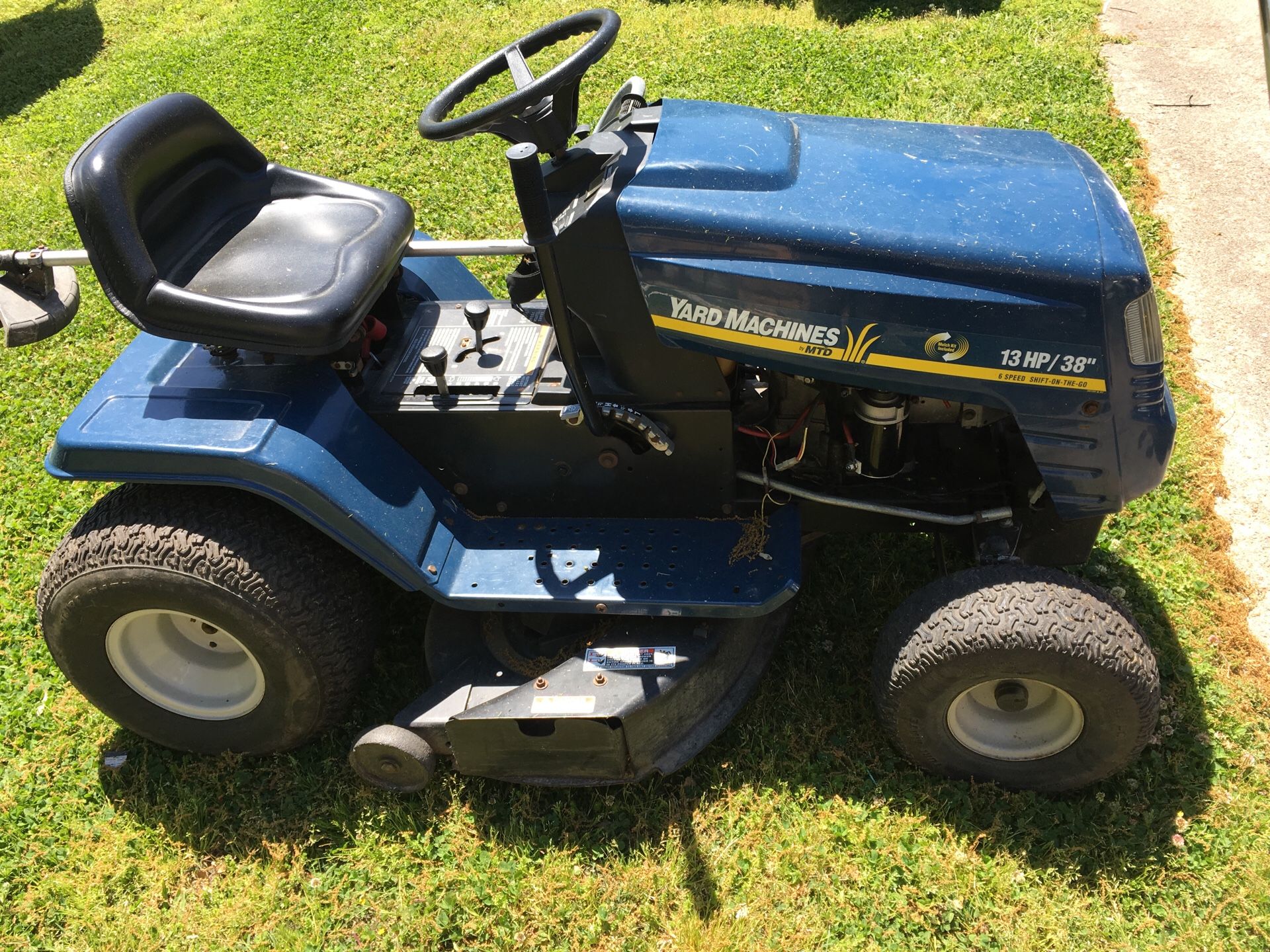 Riding lawnmower yard machines by MTD 13 hp 38 inch cut
