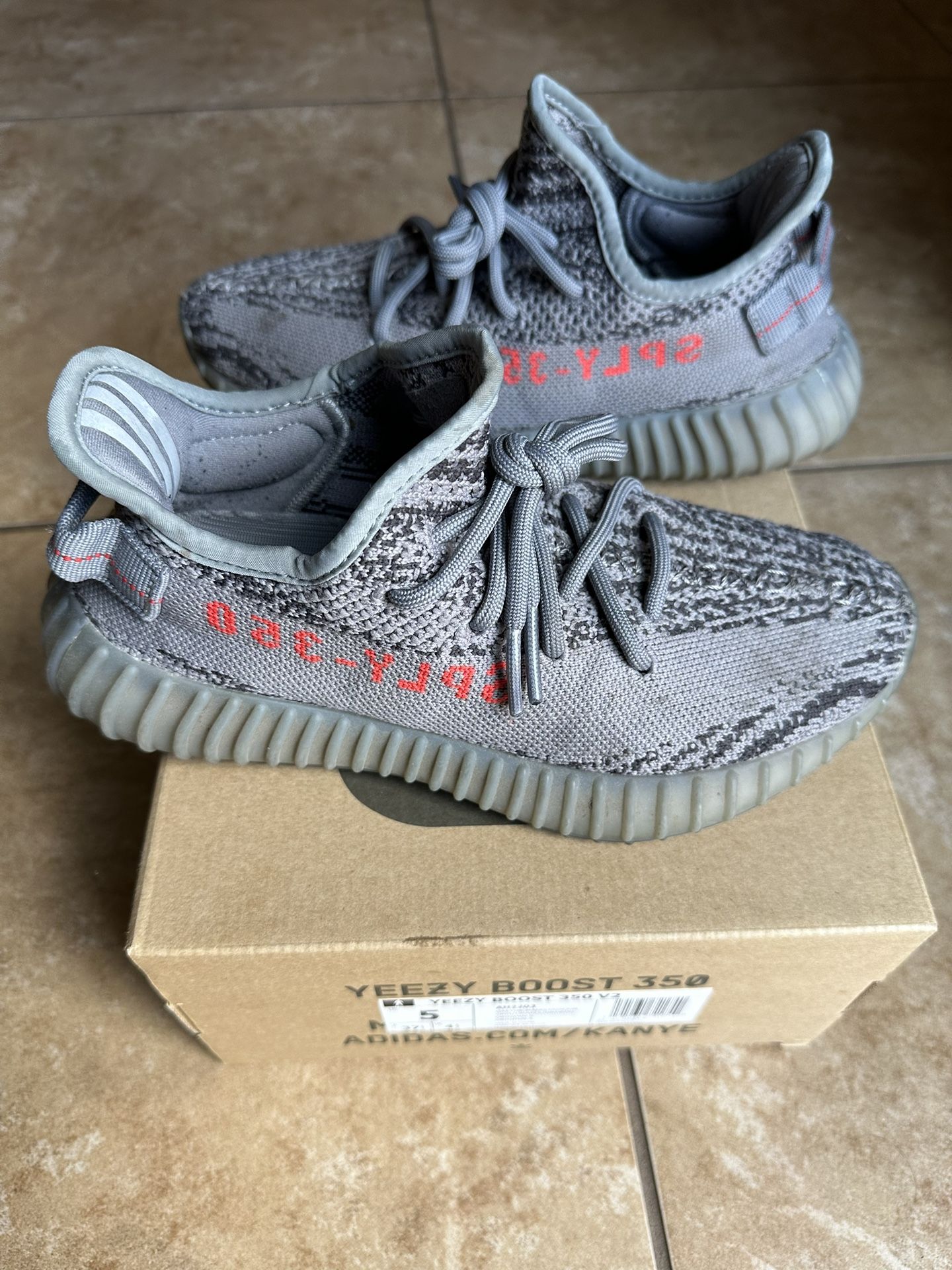 yeezy boost 350 v2 beluga box adidas Yeezy Boost 350 V2 Beluga 2.0 Pre-Owned