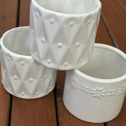 3 Ceramic New Pots Size 5” 