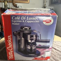 Betty Crocker Café Di Lusso Espresso & Cappuccino Maker BC-1722