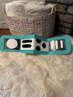 Lovevery Standing Card Holder.