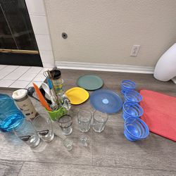 Assort Kitchen Stuffs 