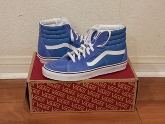 Vans multiple sizes read below