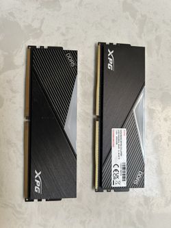 adata XPG DDR5 32GB  5600 and 5200 