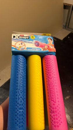 Foam water blaster