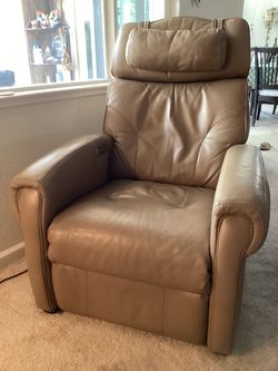 Zero gravity Electric recliner
