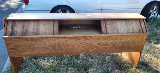 Free  headboard king size bed