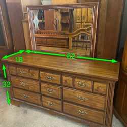 9 Drawer Dresser With Mirror 