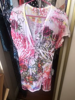 XL Women’s Tops $3 ea