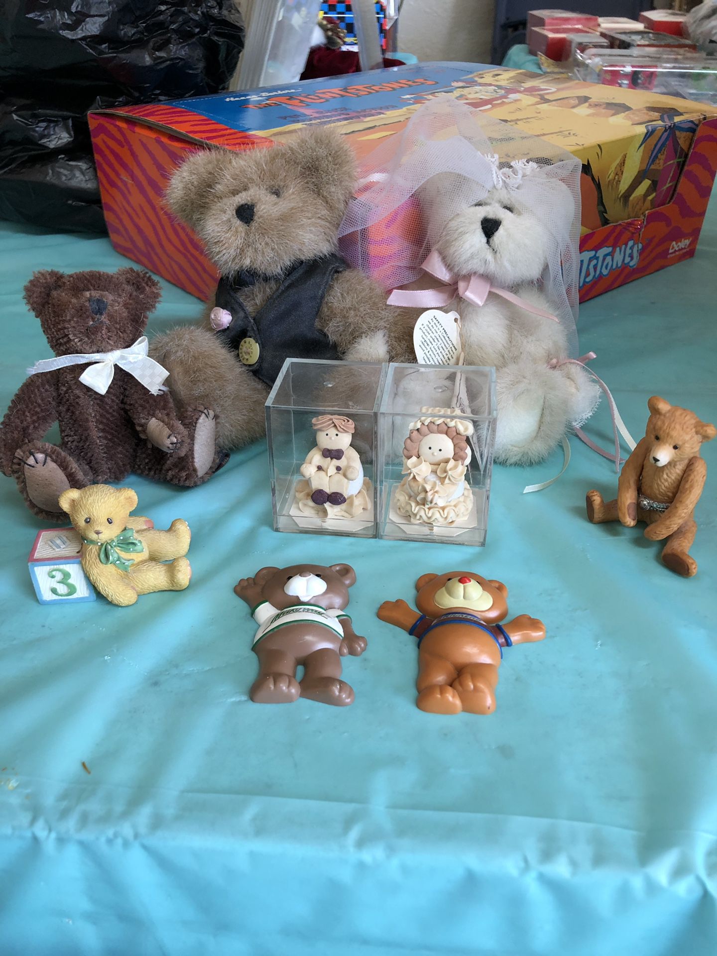 Teddy bear collectors lot