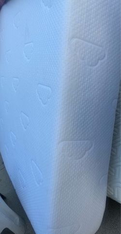 Two king size mattress in very good conditions $140 each