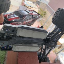 Rc car 1/8 traxxas losi arma