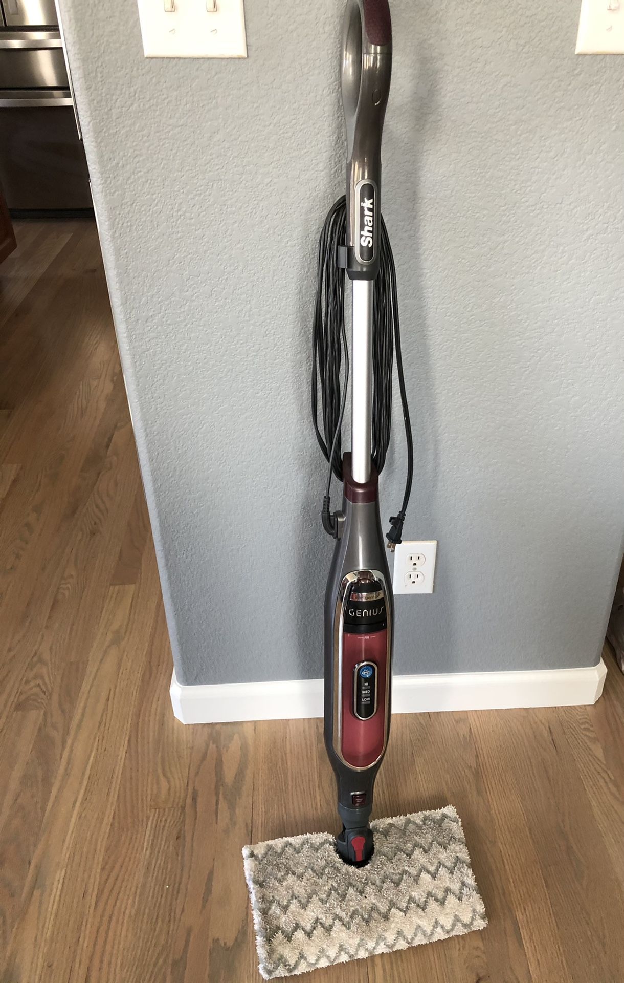 Shark genius steam mop