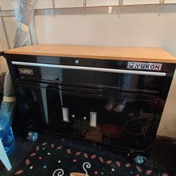 Yukon Rolling Tool Cabinet with Wood Top
