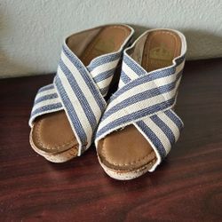 Size 7.5 Women 
