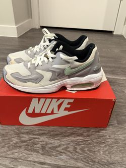 Size 10 Nike Air Max2 Light Fresh Mint Vast Grey White Men's Sneakers