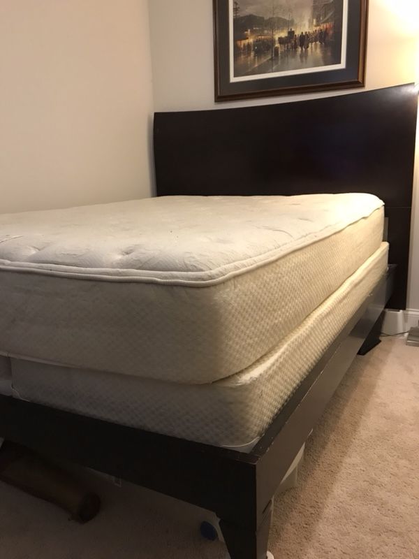 Ashley Furniture Queen Size Bed Frame Split Box Spring Espresso Ashley Furniture Queen Size Bed Frame Split Box Spring Espresso Night Stand And Ladder Shelf