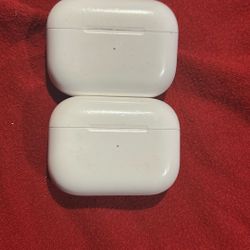 2 Airpods Pros 2 Cases (Only Case)