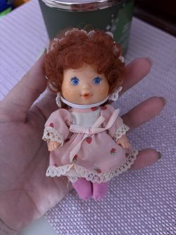 Rare 1984 Baby strawberry shortcake