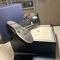 Shoes Size 8.5 Brand New