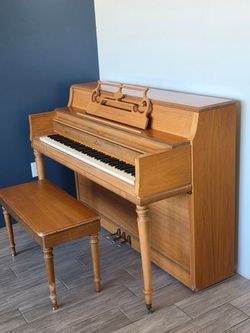 Upright Console Piano with Bench