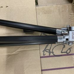 Atlas Tripod