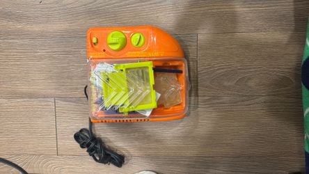 Crayola Crayon Melter
