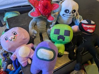 Random Lot Of Plushies