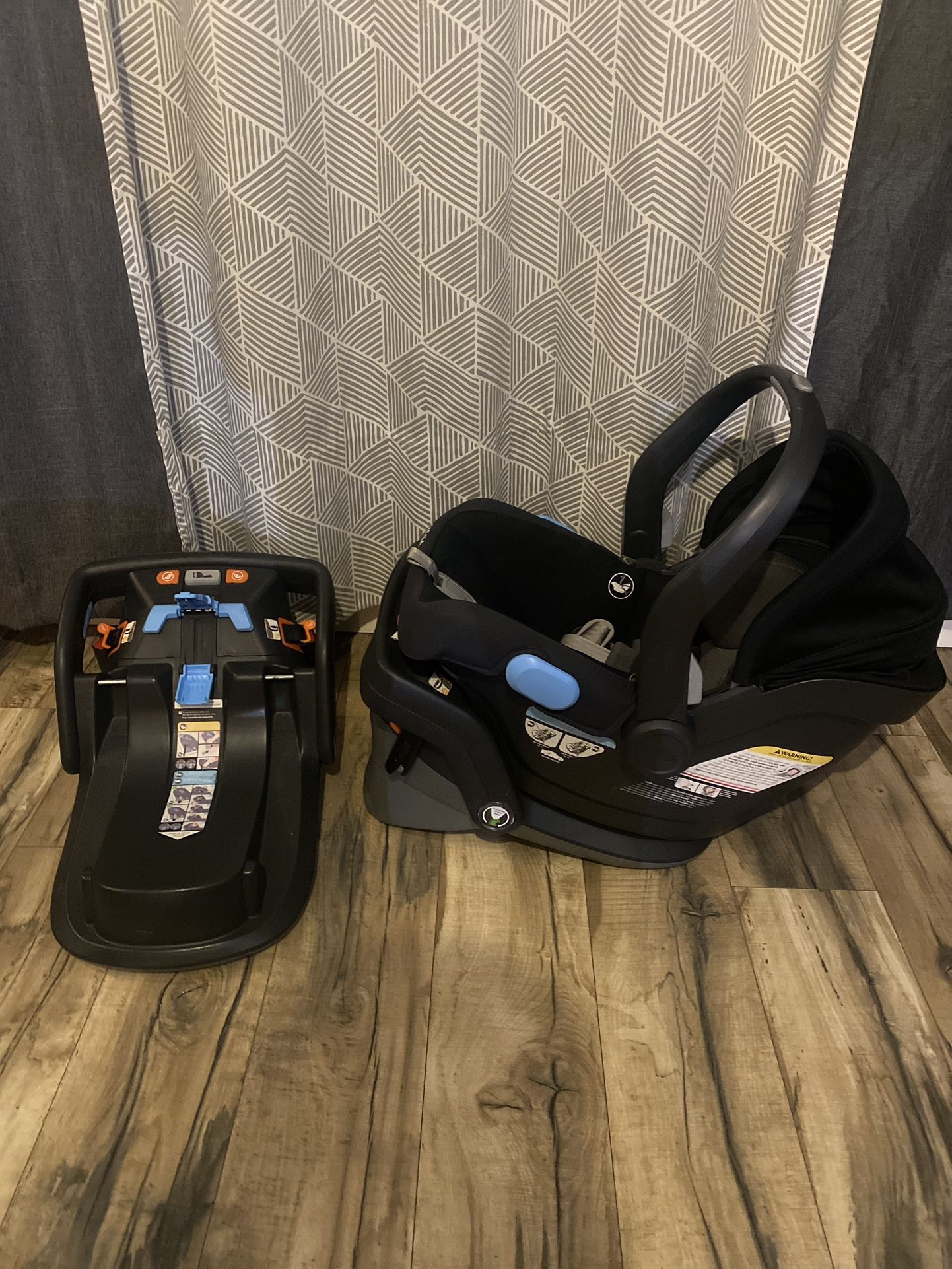Infant Uppa baby Car seat