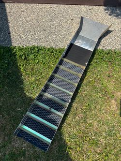 Fold up sluice box