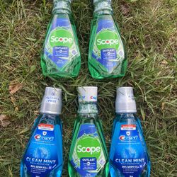 crest mouthwashes 