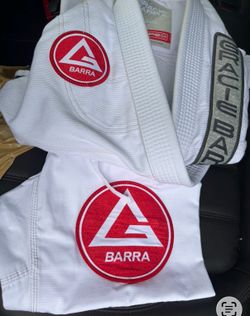 MMA  Gi  jiu jitsu