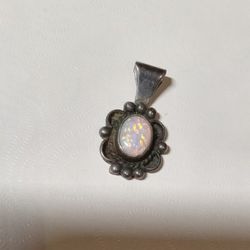 VINTAGE ORNATE STAMPED STERLING SILVER OPAL NECKLACE BRACELET JEWELRY PENDANT CHARM