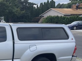 LEER Tacoma Truck Cap Canopy - 6ft Bed