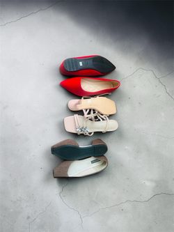 3  pares de zapatos