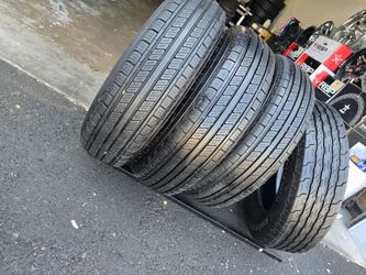 4 used trailer tires
St205 75r15. LR D $199.00