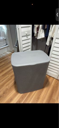 Gray Laundry Hamper with Lid