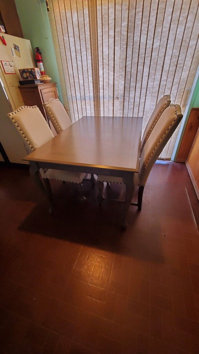 Kitchen Table With Chairs