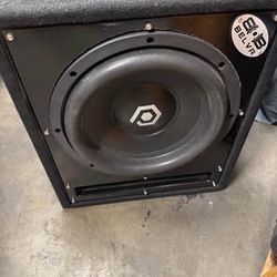 New never used 10 inch subwoofer in ported box