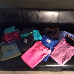 SCRUBS BUNDAL  SIZE M BEYOND,SKECHERS,INFINITY,SCRUBSTAR,CHEROKEE, 4 PANTS & 9 SHIRT 